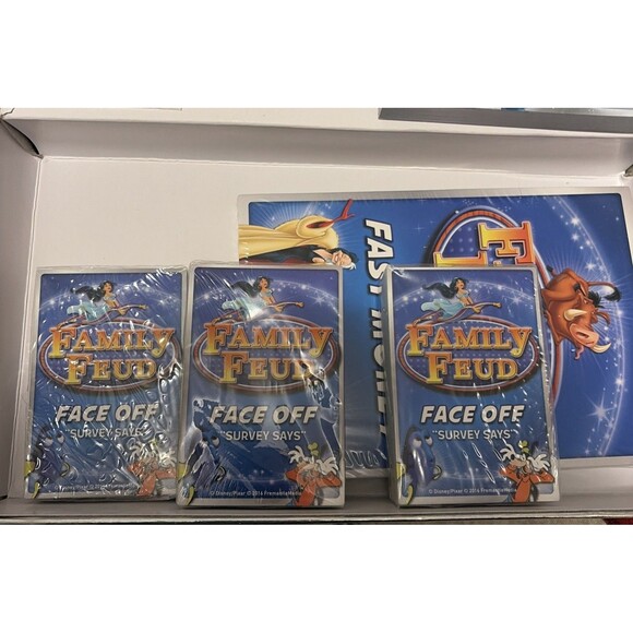 Family Feud Disney Edition Board Game Family Night Ages 6+ New 3 Or More Players - Picture 5 of 6